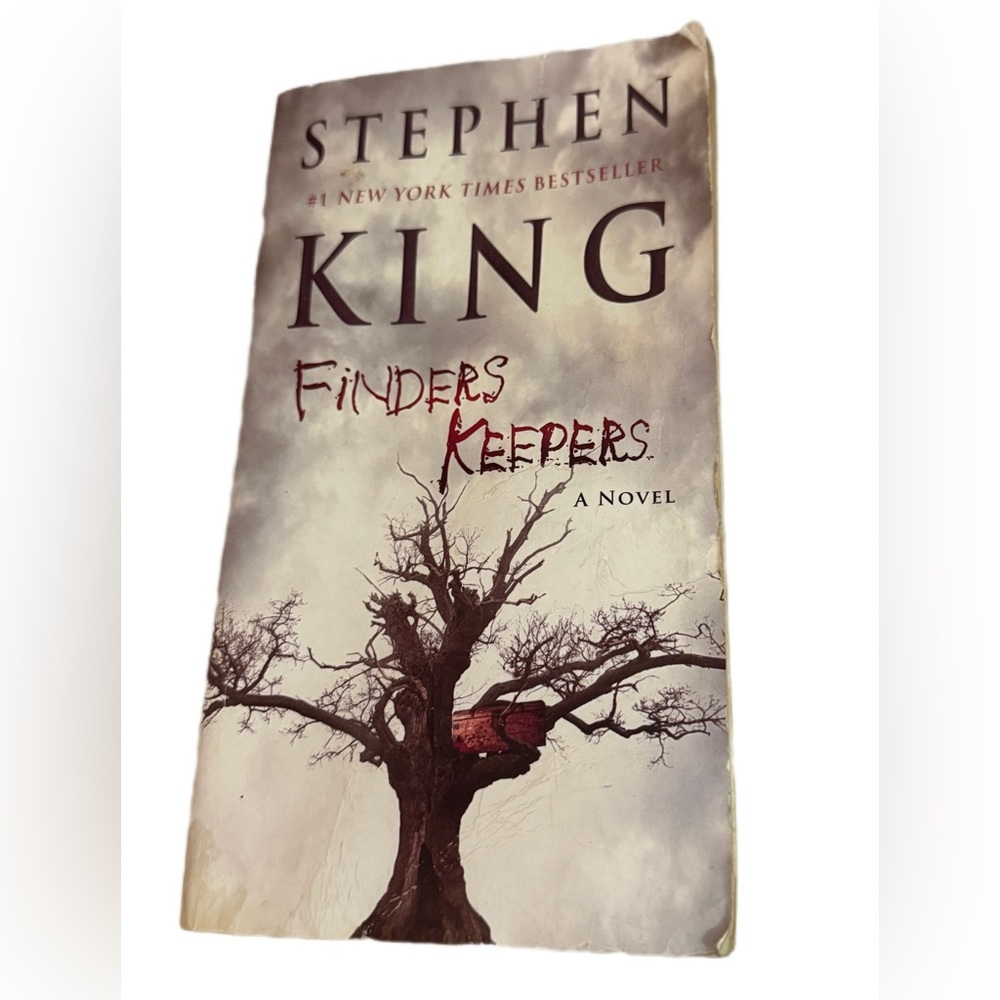 Stephen King 'Finders Keepers' Novel